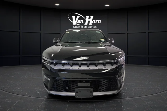 New 2026 High Gloss Black Exterior Paint Jeep Limited Altitude image 12