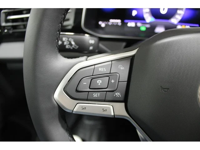 New 2026 Deep Black Pearl Volkswagen 1.5T S image 9