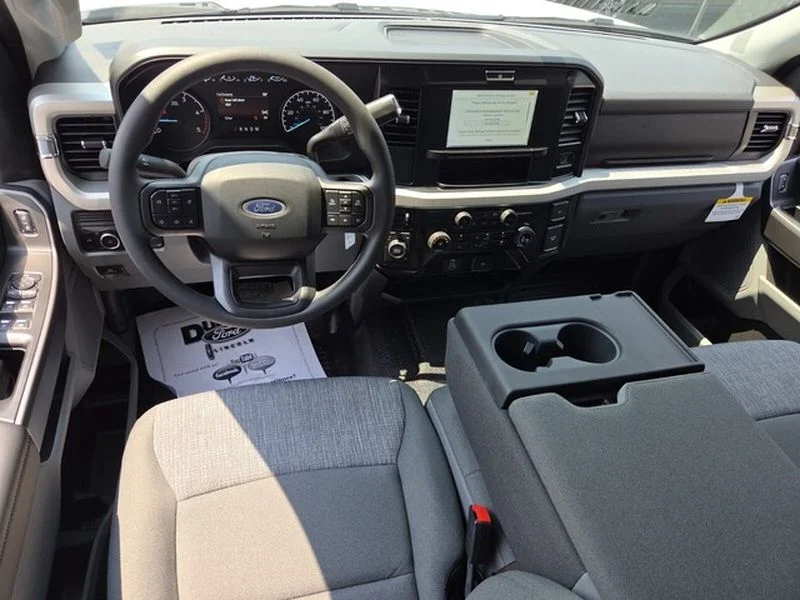 New 2026 Oxford White Ford F-250® XLT image 10