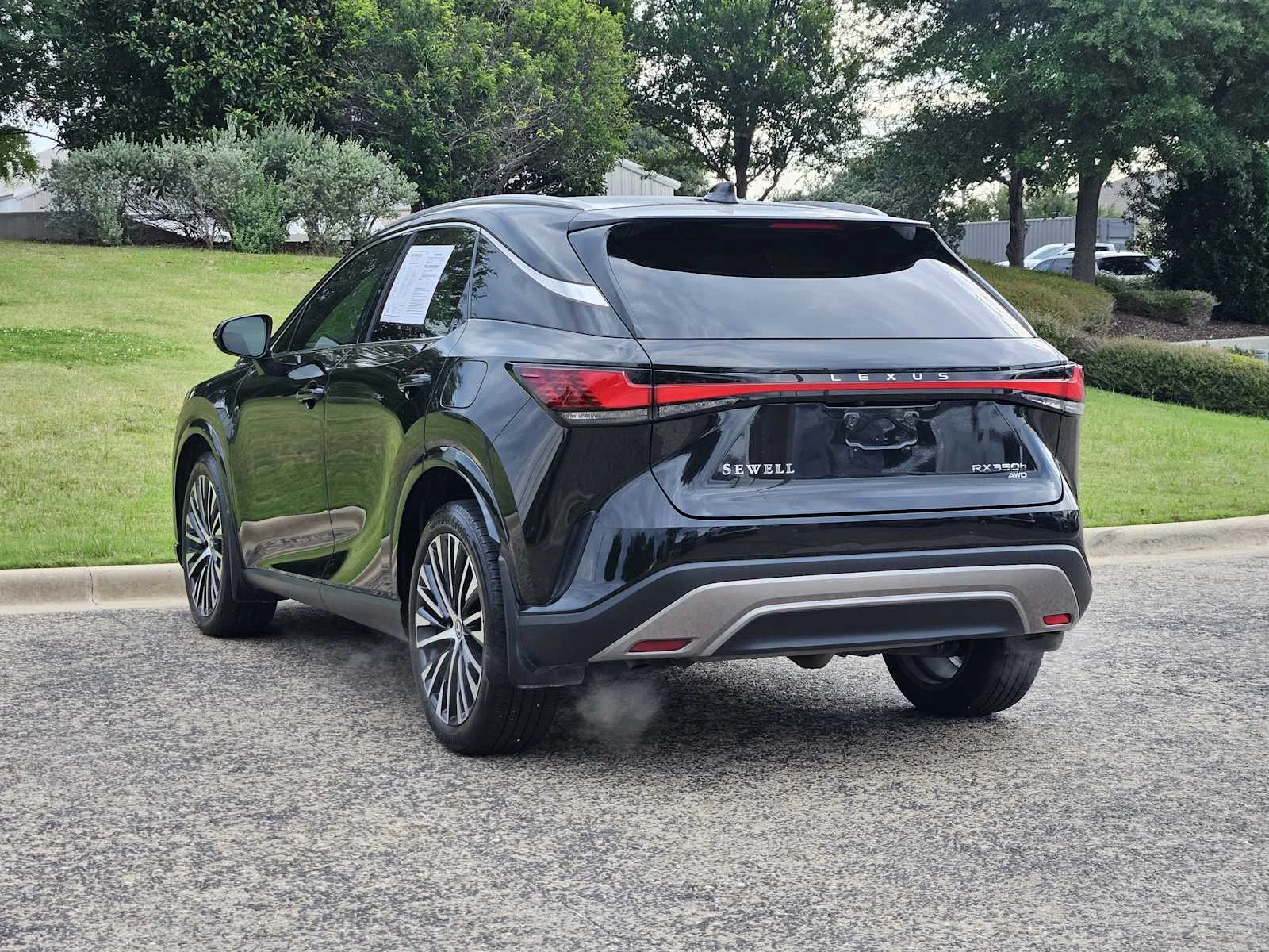 Certified Used 2024 GRAPHITE BLACK GF. Lexus Premium Plus image 3