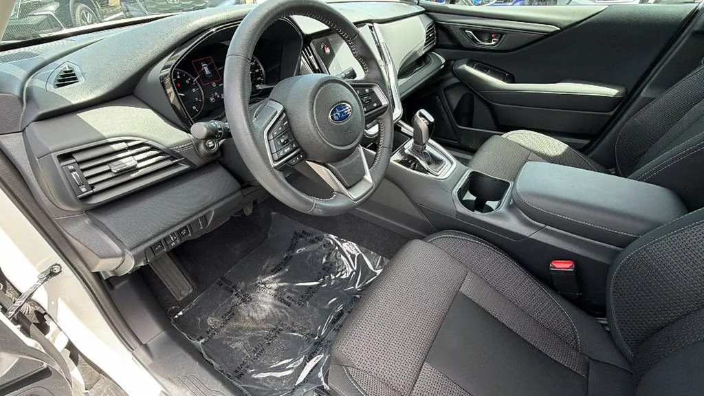 Used 2025 Crystal White Pearl Subaru Premium image 10