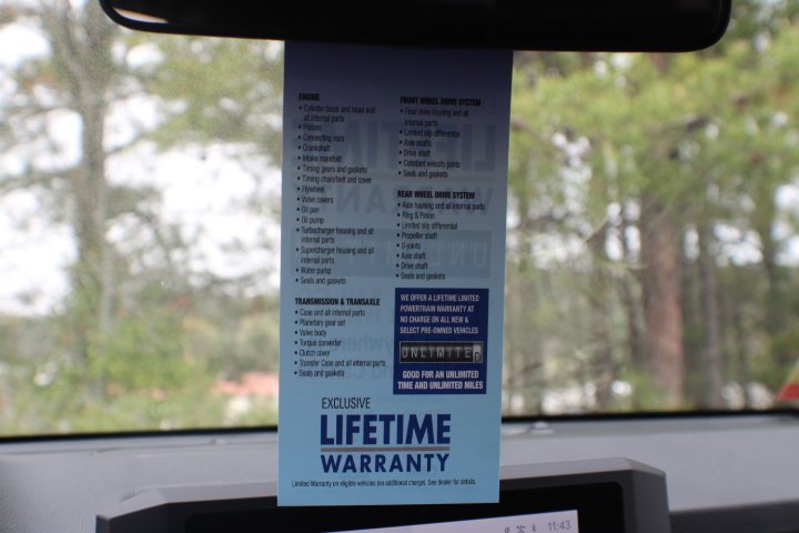 2025 Toyota 4Runner TRD Off-Road - Photo 9