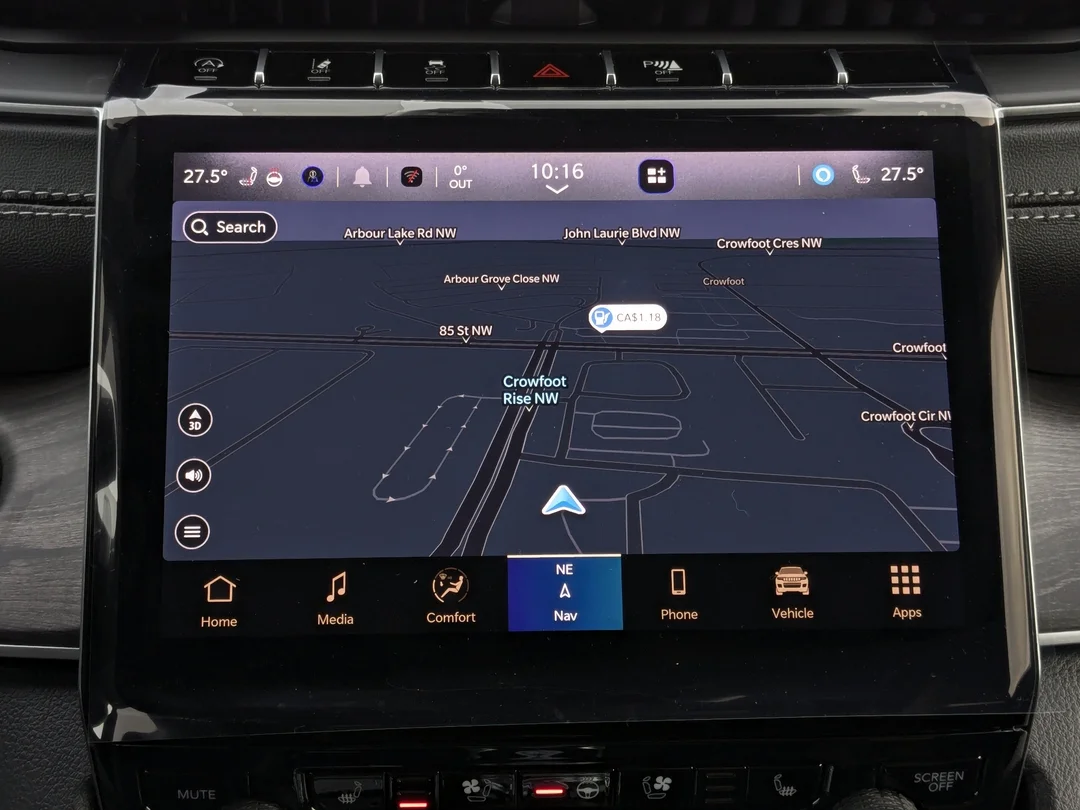 New 2025 Black Jeep Limited - - 4x4 - Luxury Tech II - Black App Pkge - Panoramic Sunroof & More! image 22