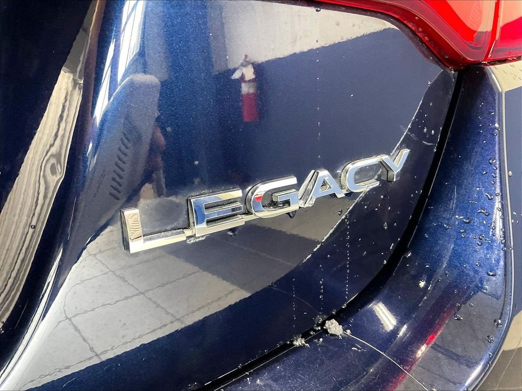 Used 2018 Blue Subaru 2.5i image 29