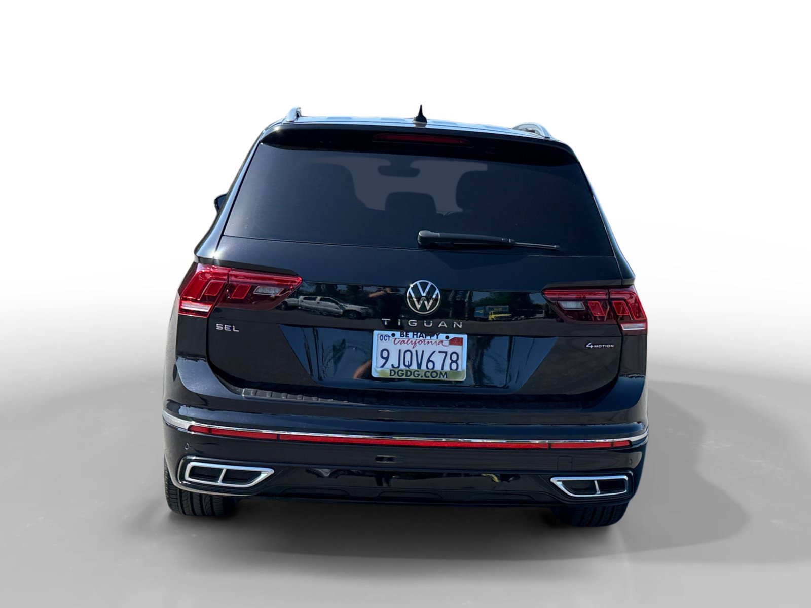 Certified Used 2024 Deep Black Pearl Volkswagen 2.0T SEL R-Line image 4