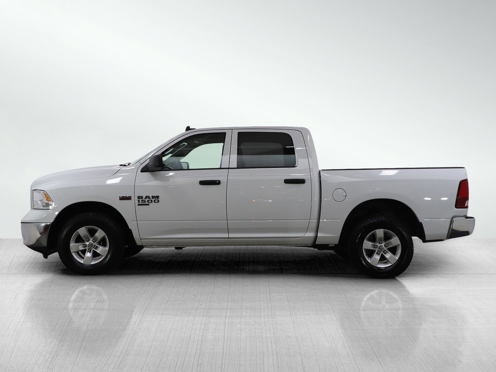 Used 2022 RAM Ram 1500 Classic Tradesman with VIN 3C6RR7KT2NG206279 for sale in Minneapolis, Minnesota