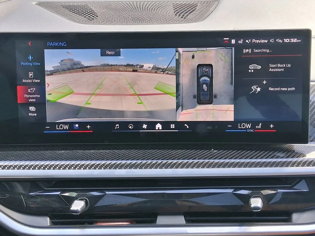 Used 2025 Gray BMW M60i image 17