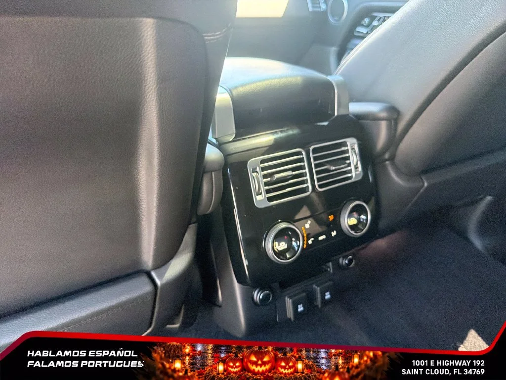 Used 2021 Gray Land Rover SWB image 29