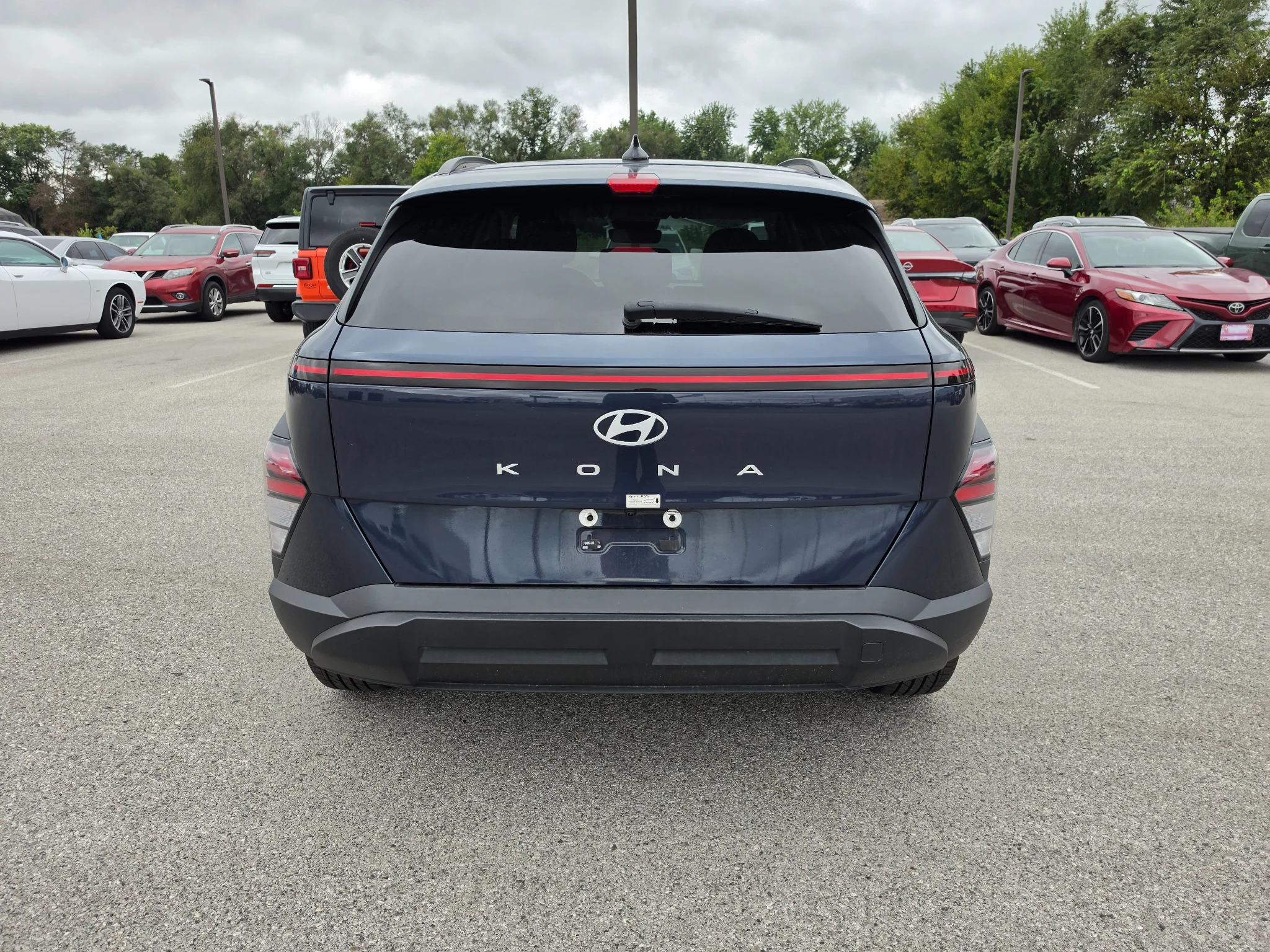 Used 2025 Denim Blue Hyundai SEL image 7
