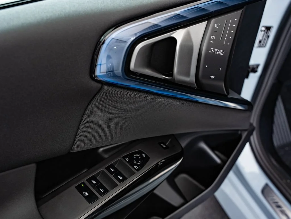 New 2026 Brooklyn Grey Metallic BMW 30 xDrive image 25