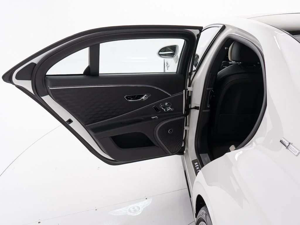 Used 2025 Glacier White Bentley Speed First Edition image 21