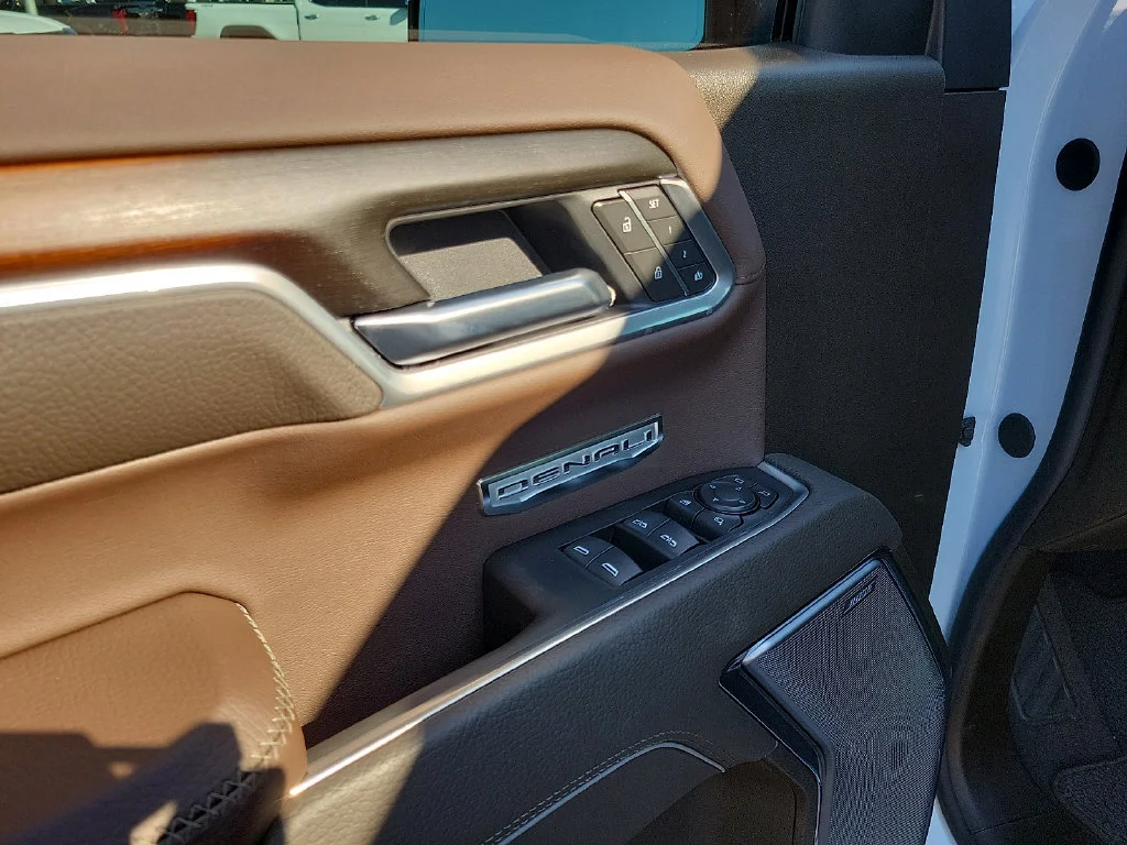 2026 GMC Sierra 1500 Denali - Photo 18