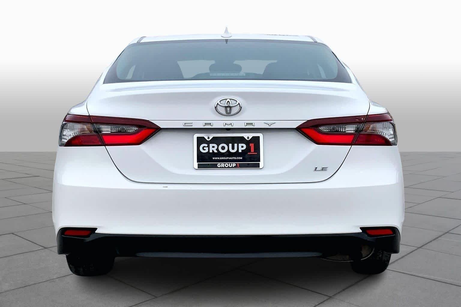 Used 2024 Ice Cap Toyota LE image 5