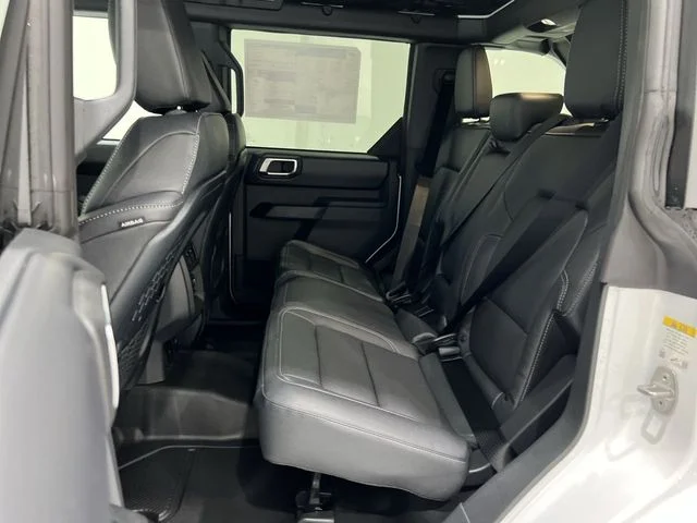 New 2025 Oxford White Ford Badlands® image 54