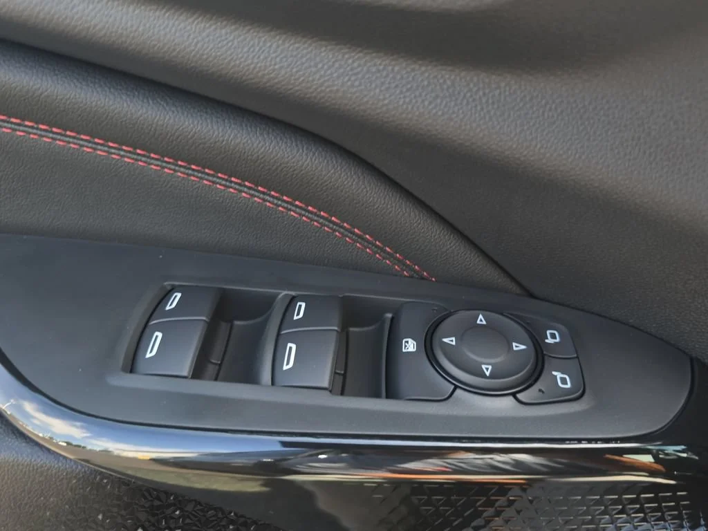 2026 Chevrolet Trax RS - Photo 28