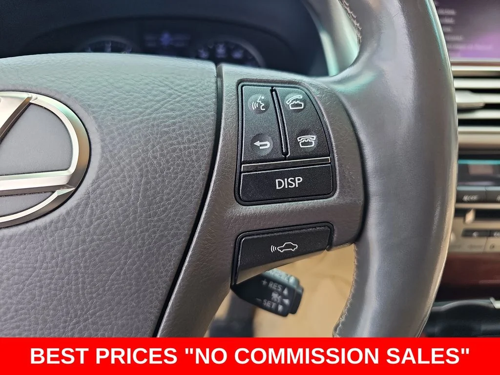 2016 Lexus LS Base - Photo 18