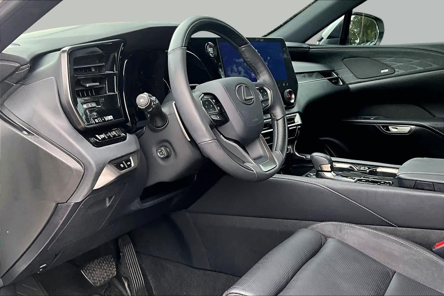Certified Used 2024 Eminent White Pearl Lexus Luxury image 17