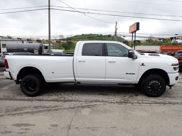 New 2026 Bright White Clear-Coat Exterior Paint RAM Laramie image 7