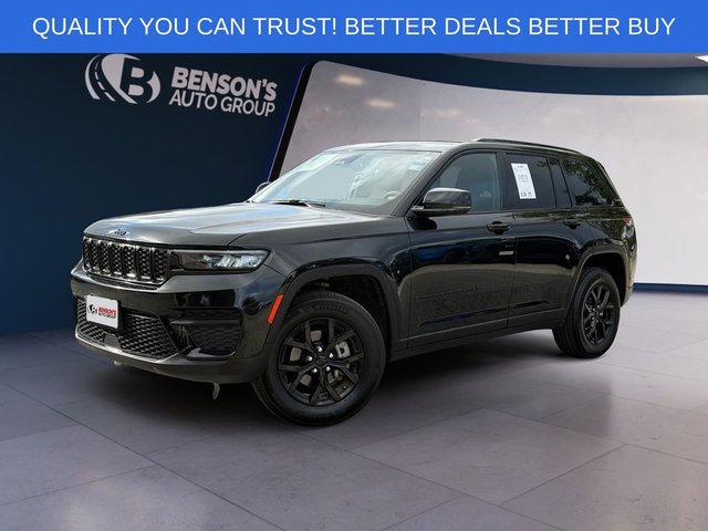 Pre-Owned 2025 Jeep Grand Cherokee Altitude