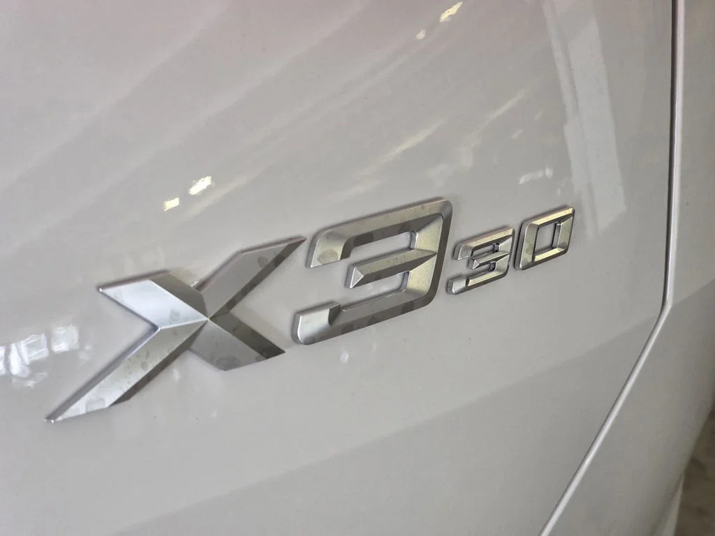 New 2026 White BMW 30 xDrive image 6