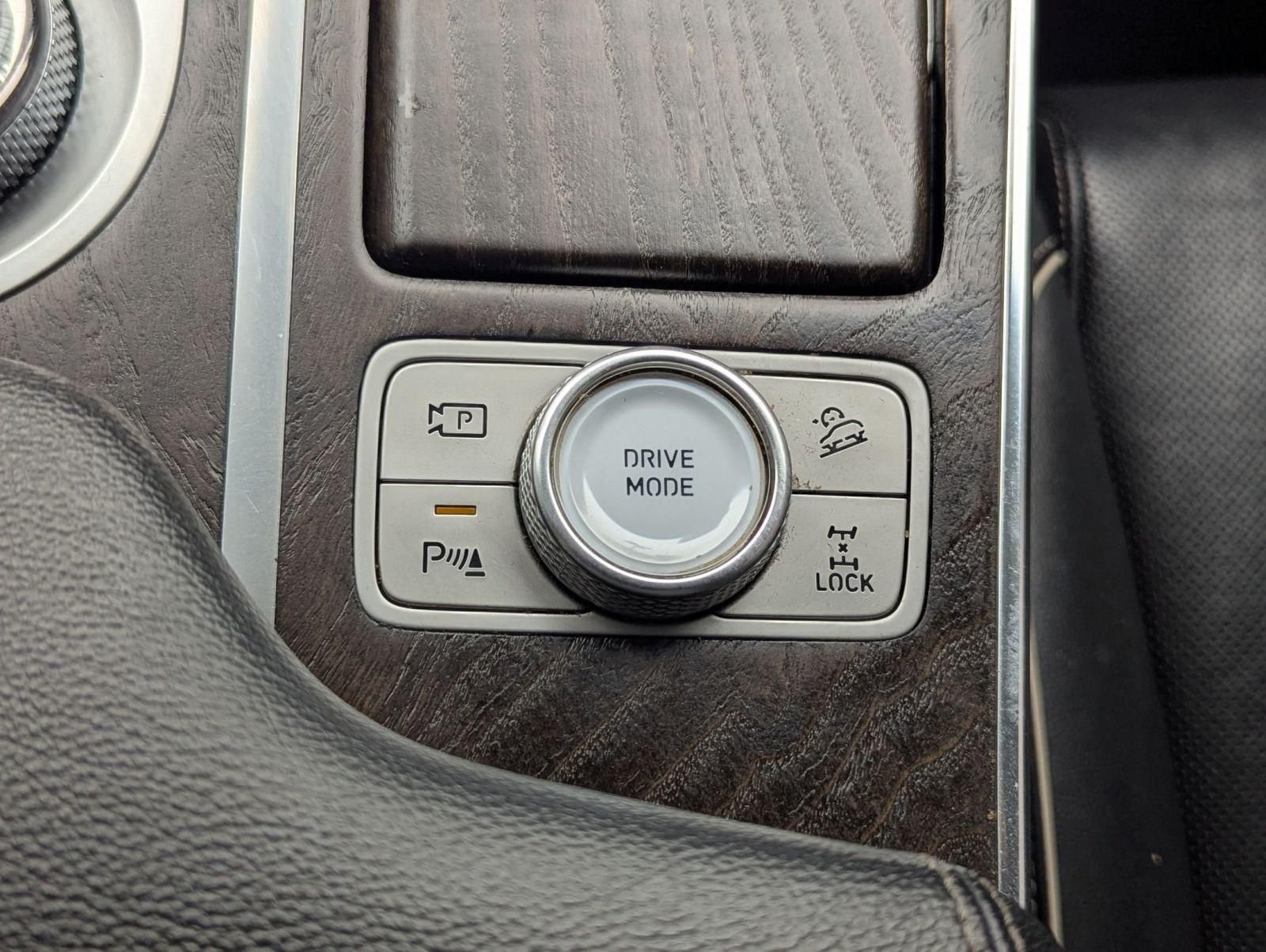 Used 2022 Gray Genesis 2.5T image 19