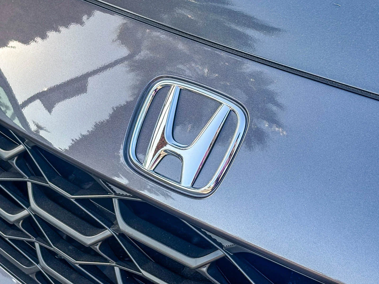 New 2027 Modern Steel Metallic Honda LX image 9