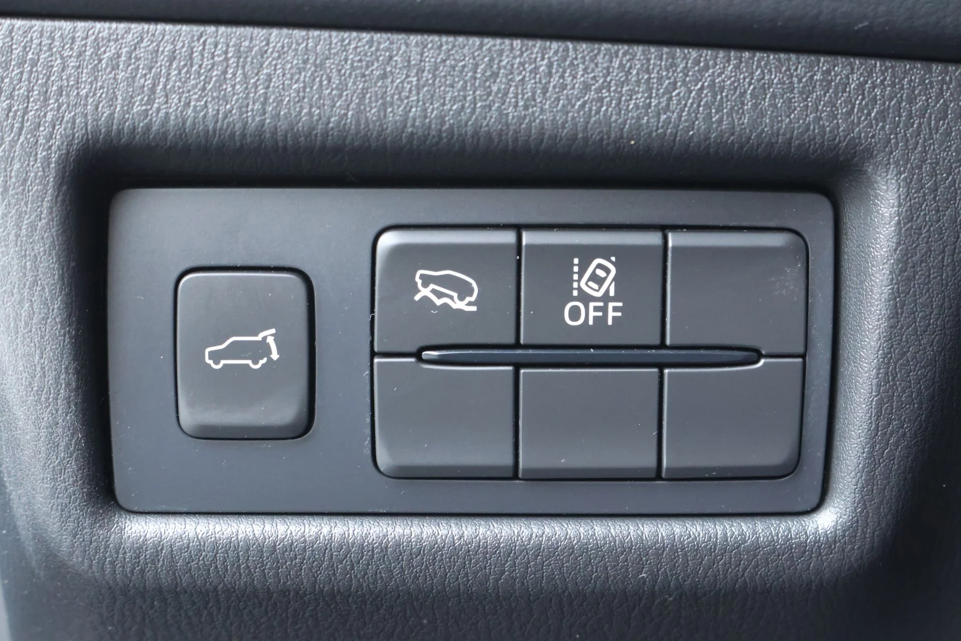 Used 2024 Gray Mazda 2.5 S Carbon Edition image 18
