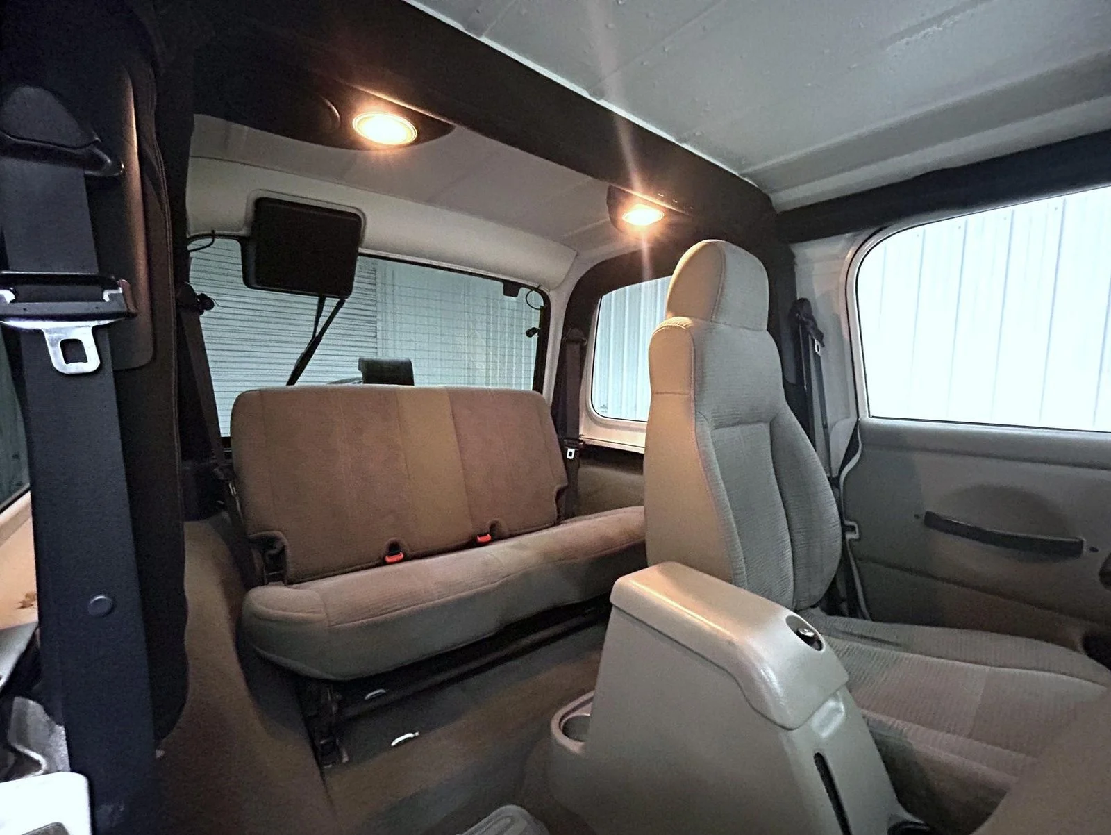Used 2003 White Jeep Sport image 18