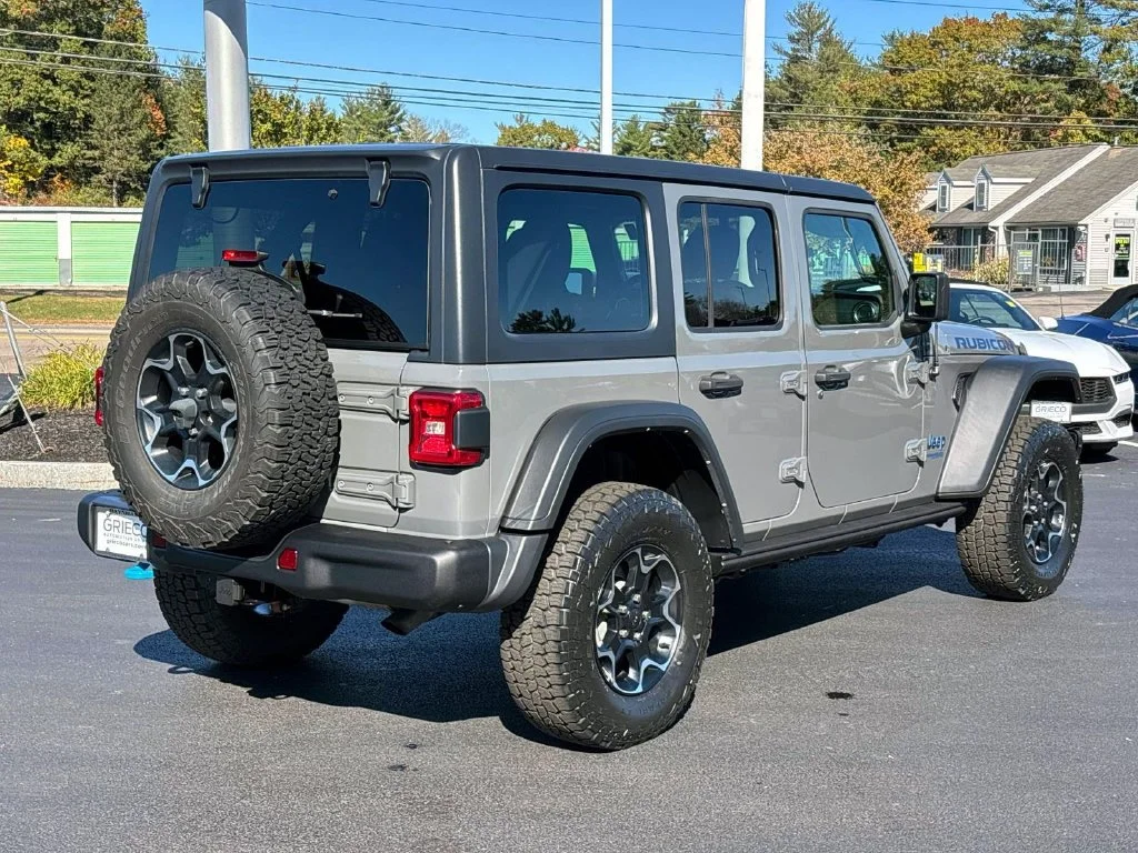 Used 2021 Gray Clearcoat Jeep Unlimited Rubicon 4xe image 3