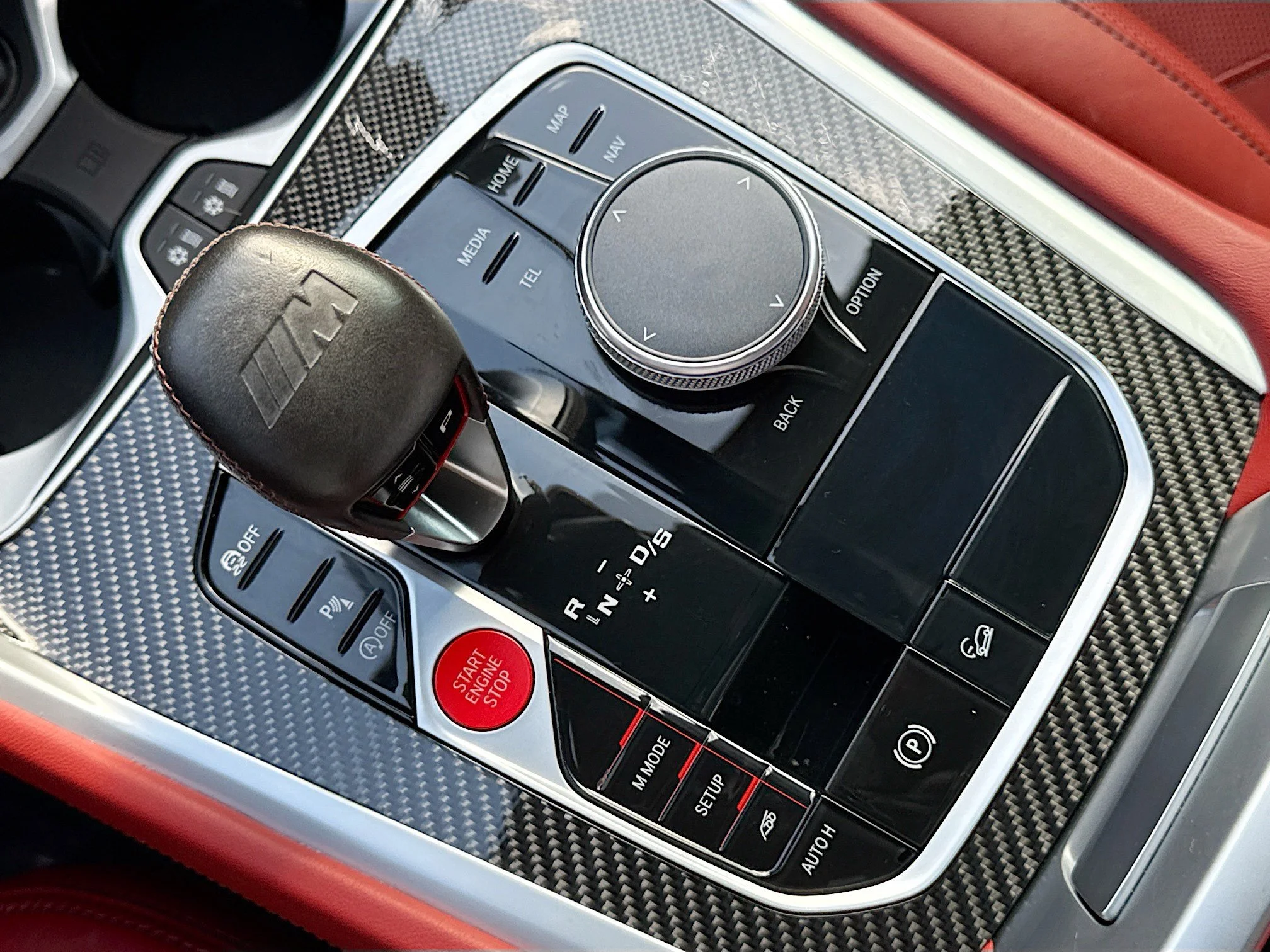Used 2024 Alpine White BMW Competition image 30