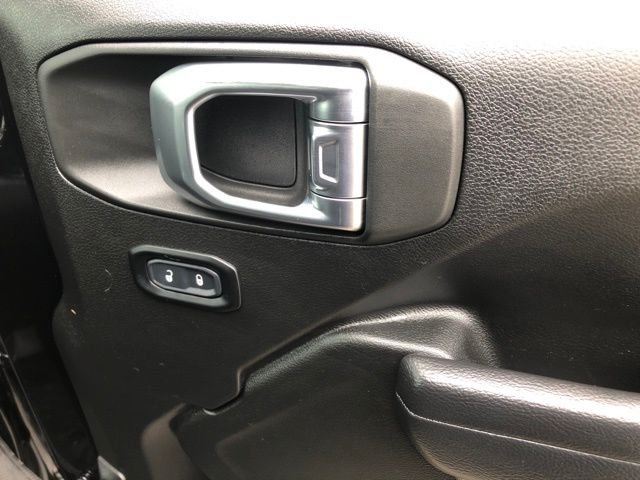 Used 2023 Black Jeep Rubicon 4xe image 17