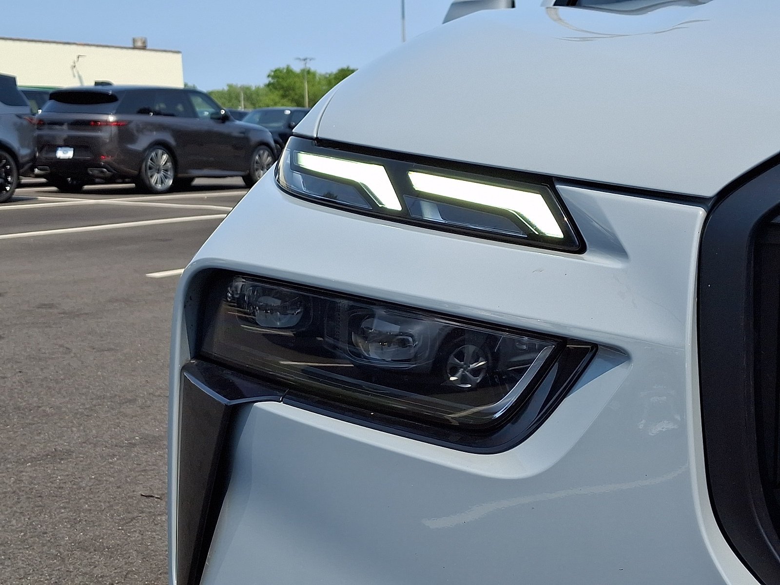 Used 2024 Brooklyn Grey Metallic BMW xDrive40i image 11