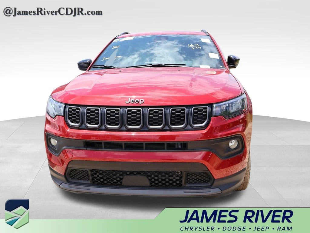 Used 2025 Red Jeep Latitude image 4