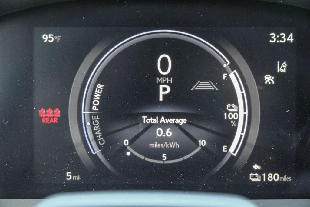 New 2026 Iridium and Black Onyx Lexus  550e F SPORT AWD image 22