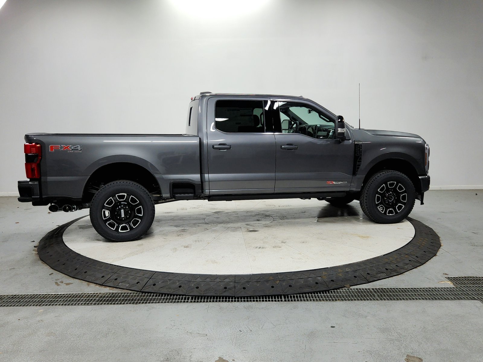 New 2027 Carbonized Gray Metallic Ford F-250® Platinum® image 9