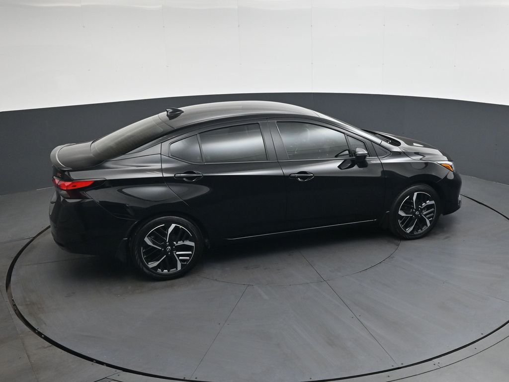 Used 2025 Black Nissan 1.6 SR image 40