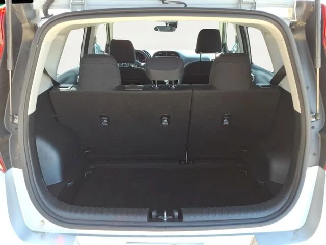 Used 2020  Kia S image 26