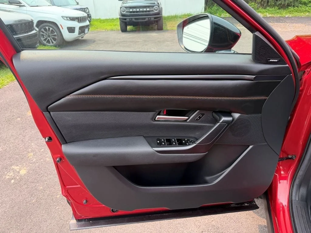 Used 2025 Soul Red Crystal Metallic Mazda 2.5 Turbo Premium Plus Package AWD image 9