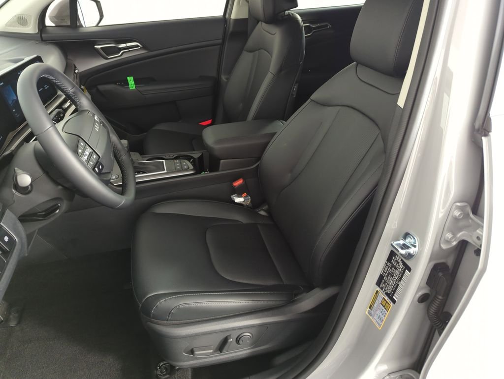 New 2026 Wolf Gray Kia EX image 12