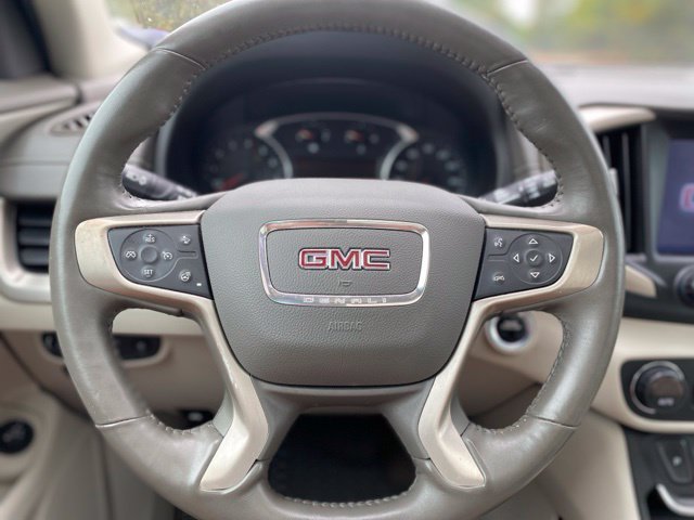 Used 2018 Gray GMC Denali image 23