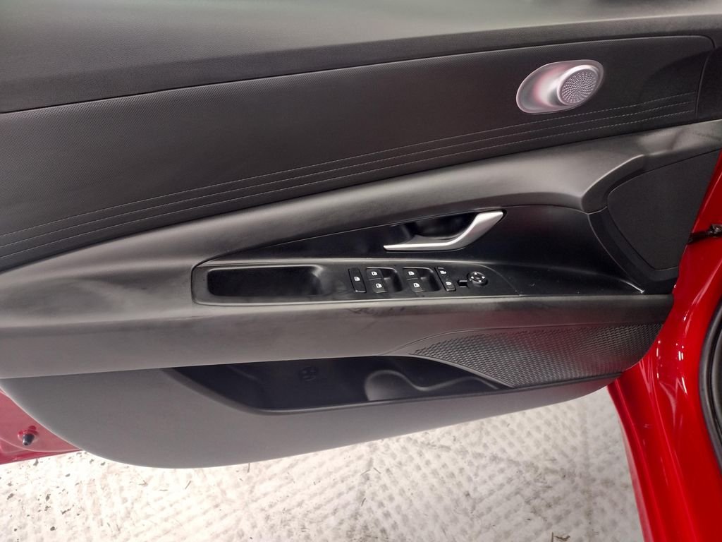 Certified Used 2023 Scarlet Red Hyundai SEL image 17