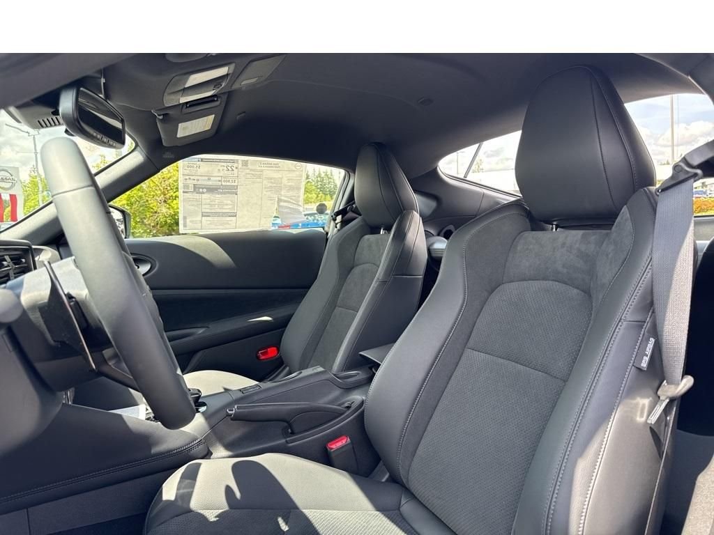 2025 Nissan Z Performance - Photo 11