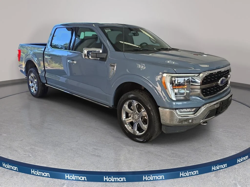 Used 2023 Azure Gray Metallic Ford King Ranch image 3