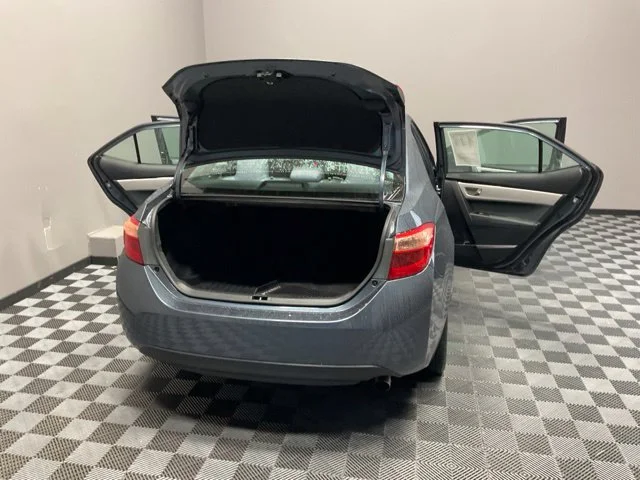 Used 2018 Gray Toyota LE image 29