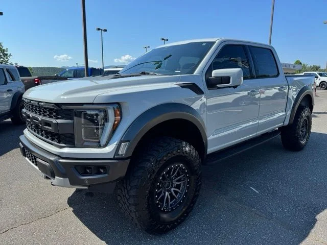 Used 2023 White Ford Raptor image 4