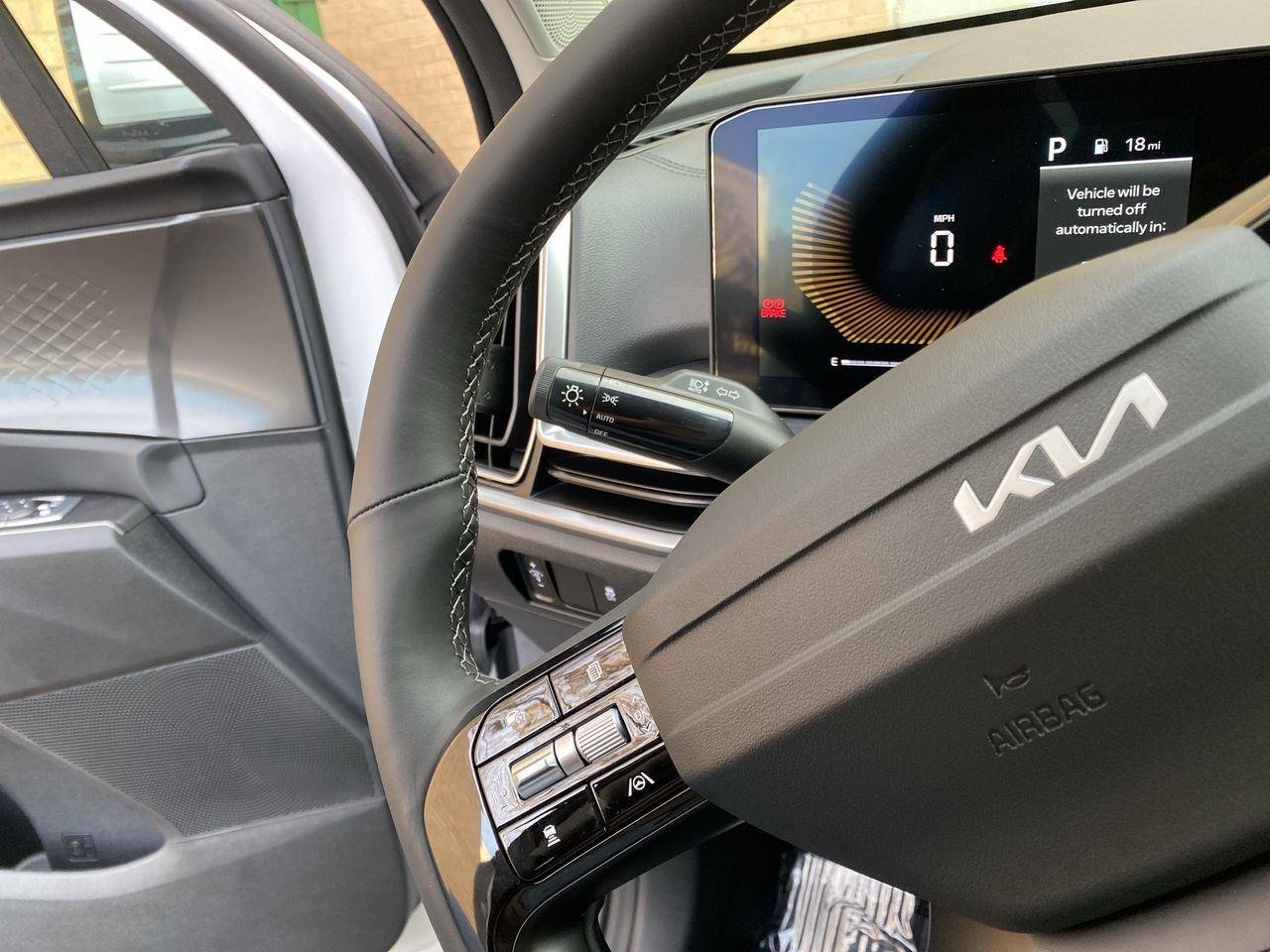 2026 Kia Sorento S - Photo 33