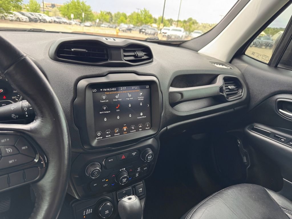 Used 2018 Gray Jeep Latitude image 20