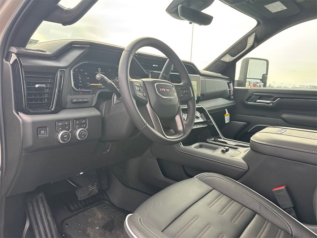 2026 GMC SIERRA HD - Image 17