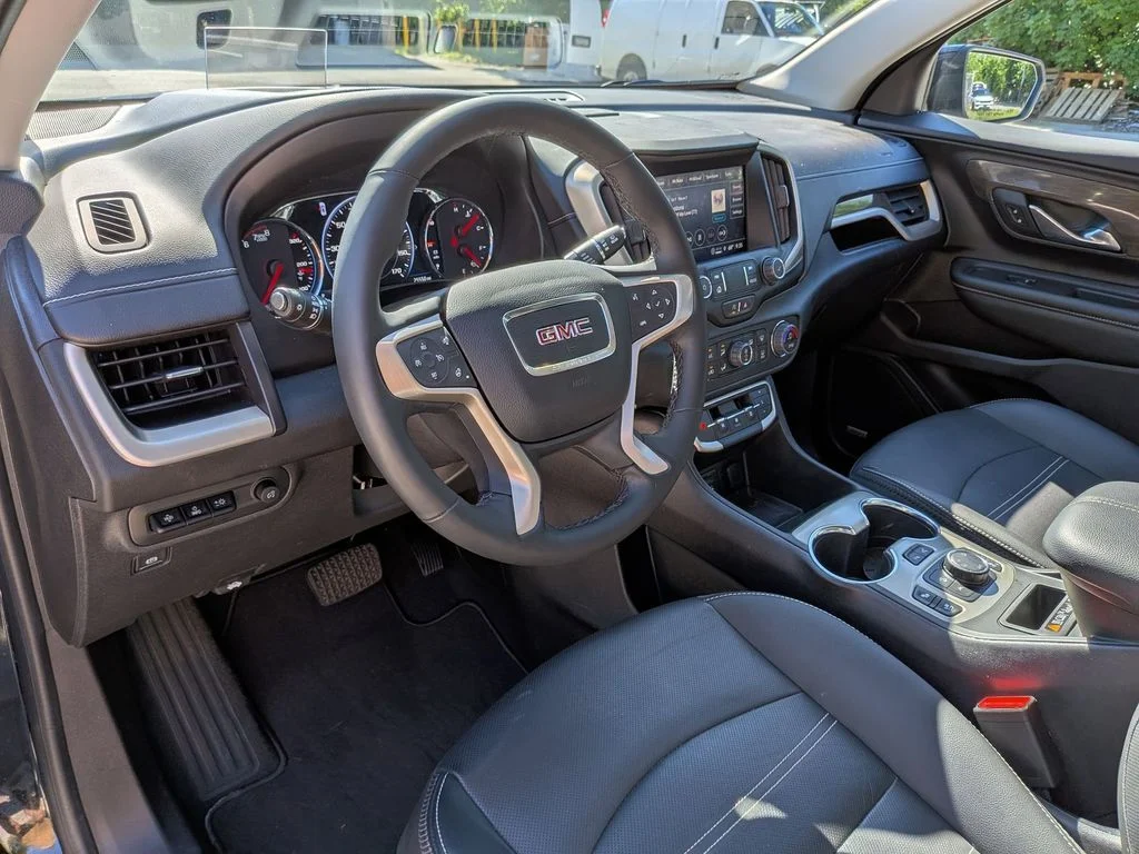 Used 2024 Black GMC Denali image 16