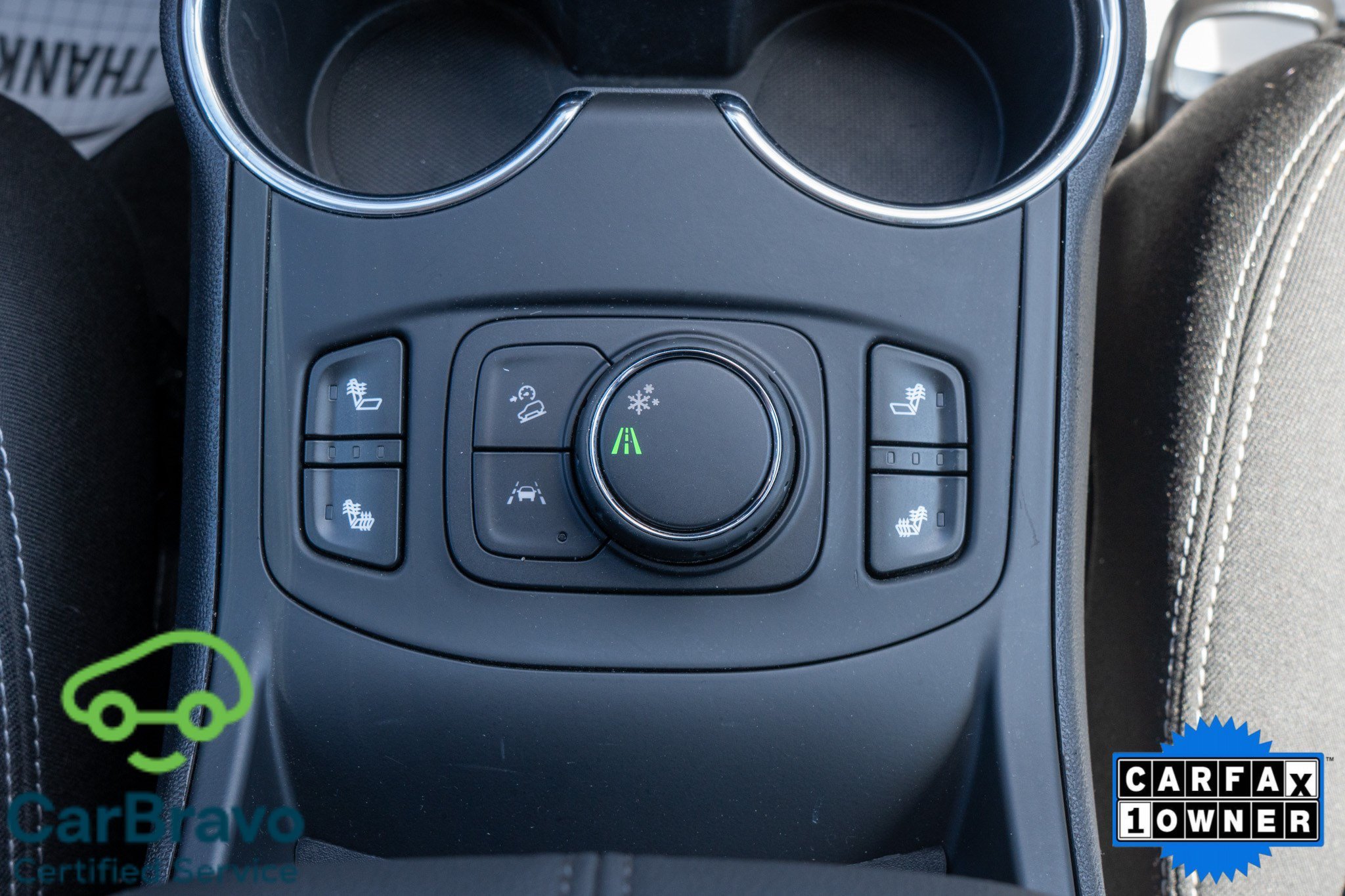 2023 GMC Terrain SLE - Photo 23